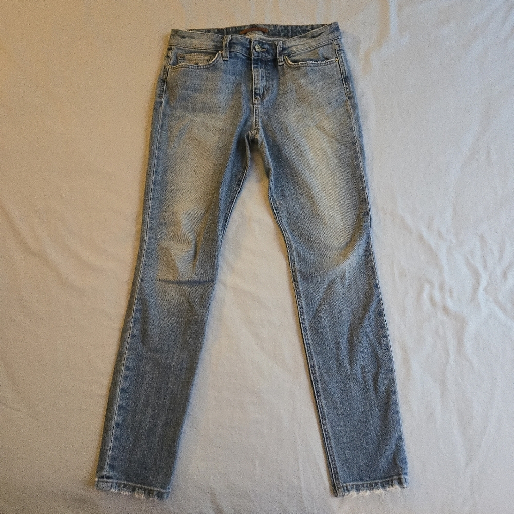 Joe's Jeans Skinny Ankle Vintage Reserve 9" Rise Light Wash Distressed Hem Jeans